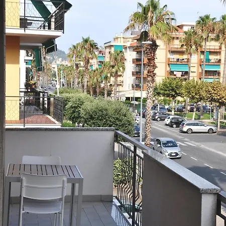 Viale Repubblica 307 4 Daire Pietra Ligure