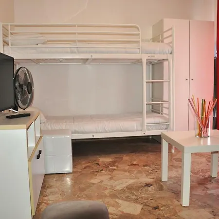 Daire Viale Repubblica 307 4 Pietra Ligure