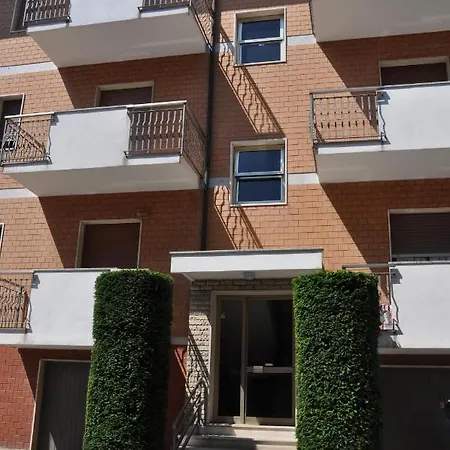 Appartement Viale Repubblica 307 4 *