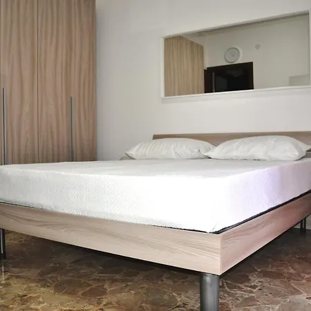 Viale Repubblica 307 4 Appartement *