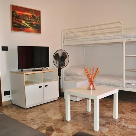 Viale Repubblica 307 4 *